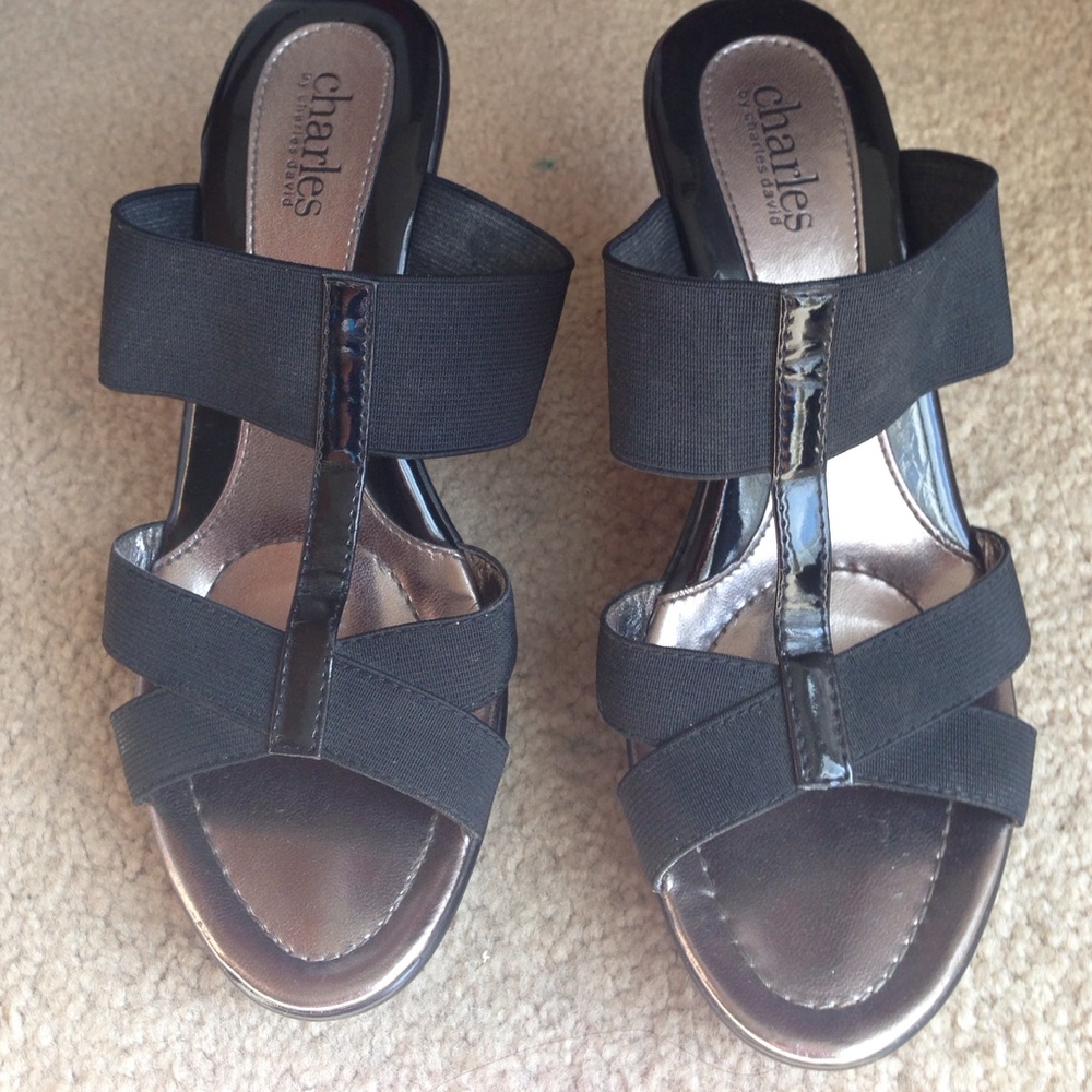 Sexy black wedges